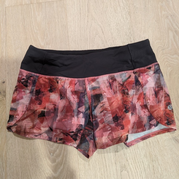 lululemon athletica Pants - Lululemon Speed Up Shorts 4" Size 6 lululemon athletica Pants - Lululemon Speed Up Shorts 4" Size 6